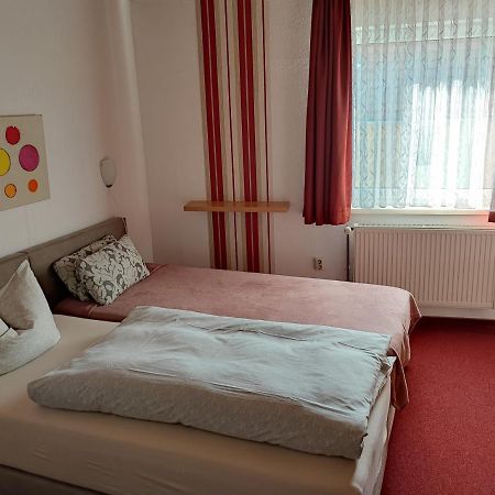 ארפורט Hotel Und Restaurant Hohenzollern מראה חיצוני תמונה